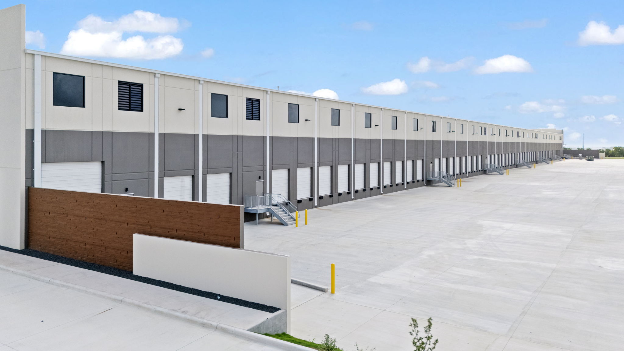 Warehouse Space for Rent: How to Plan for Inventory Growth