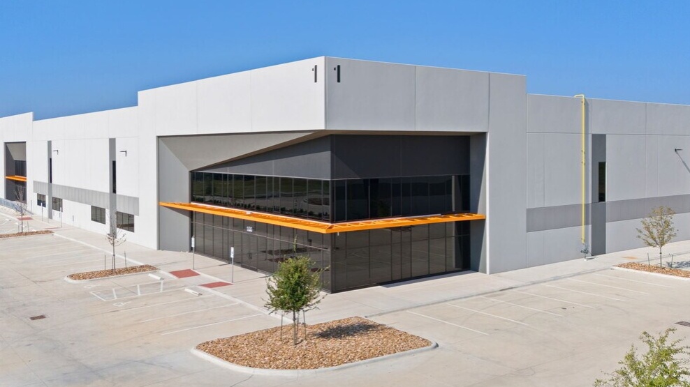Lee & Associates – Austin Negotiates a 62,216 SF Industrial Lease Transaction at Infinity Park